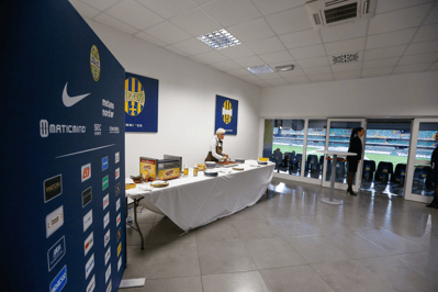 foto-business-lounge-hellas-verona-kiratech